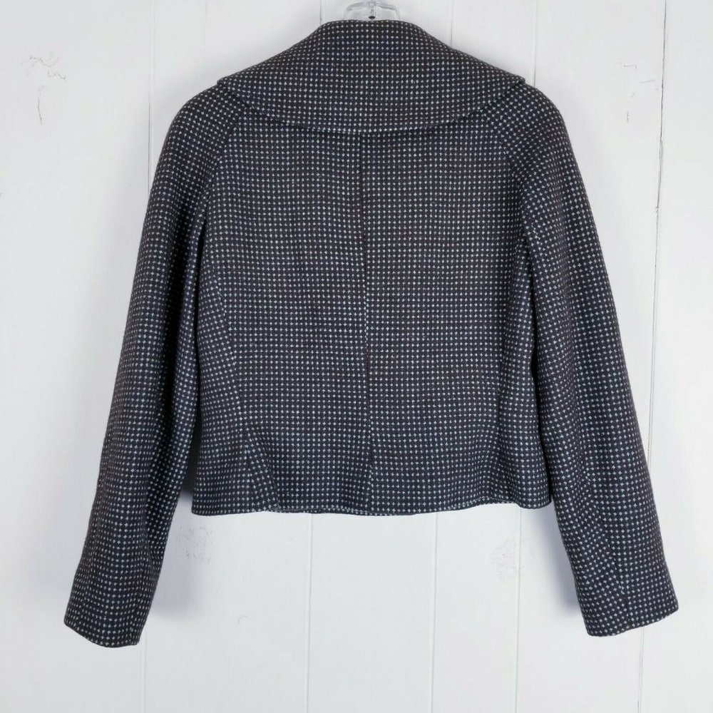 Liz Claiborne Button Blazer Size 8 - Picture 3 of 9